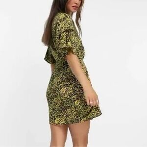 Topshop Yellow & Black Animal Print  Bell Sleeve Angel Dress Size 6 Y2K INSPO
